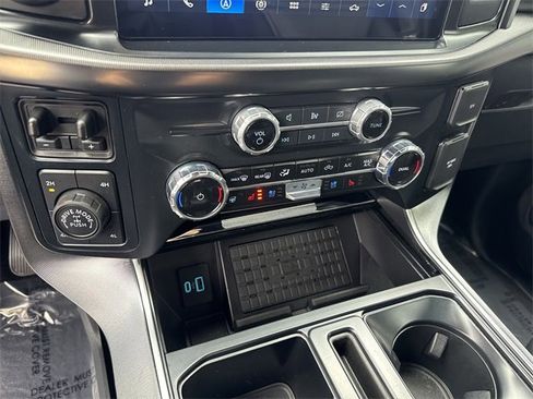 Used 2024 Ford F150 Platinum w/ Equipment Group 702A High image 23