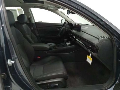 Used 2023 Honda Accord EX-L image 13