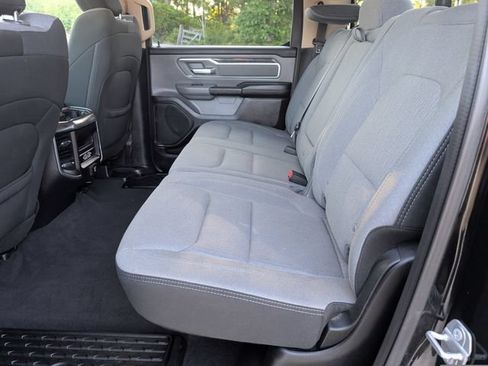 Used 2019 RAM 1500 Big Horn RWD image 11