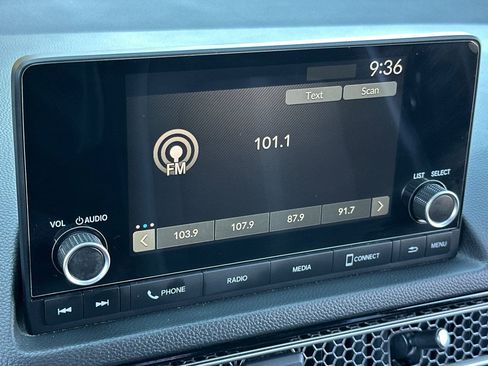 Used 2024 Honda Civic Sport image 15