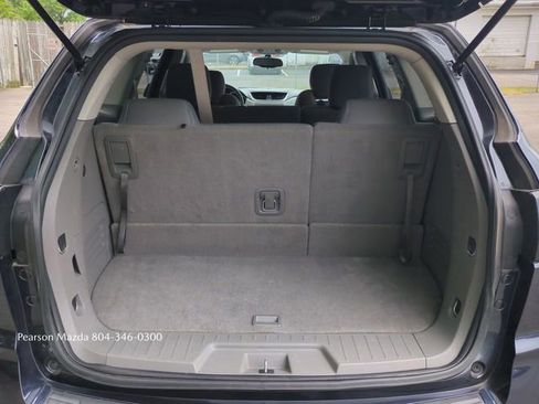 Used 2017 Chevrolet Traverse LS FWD image 14