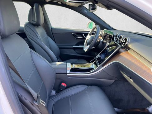 Certified 2026 Mercedes-Benz C 300 4MATIC Sedan image 27