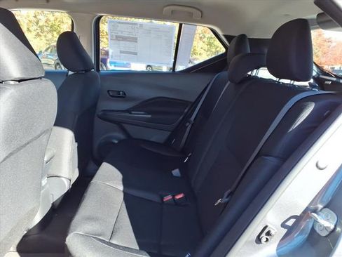 New 2025 Nissan Kicks Play S FWD image 7