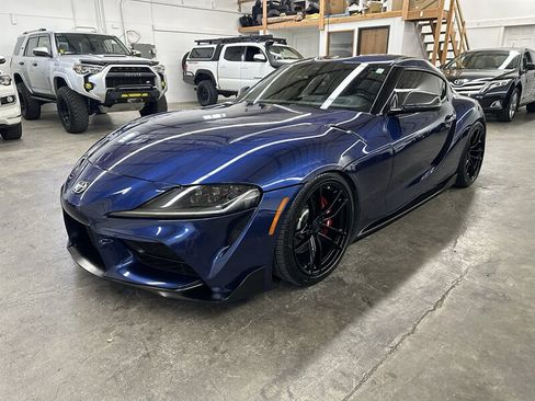 Used 2020 Toyota Supra Premium w/ Driver Assist Package RWD image 7