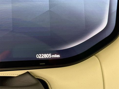 Used 2023 Land Rover Range Rover SE image 13