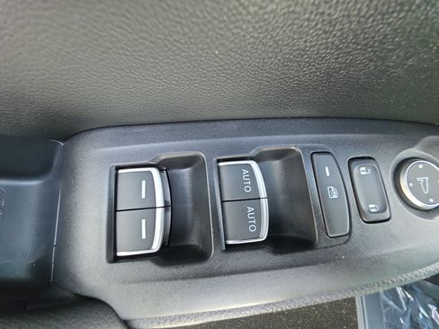 Used 2022 Honda Accord Sport image 28