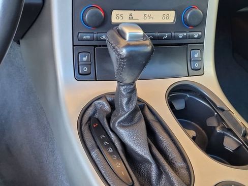 Used 2005 Chevrolet Corvette Coupe w/ Preferred Equipment Group RWD image 22