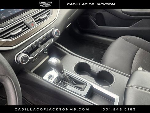 Used 2025 Nissan Altima 2.5 SV image 15