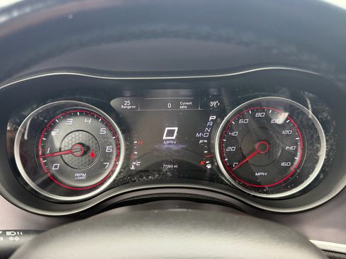 Used 2021 Dodge Charger R/T w/ Navigation & Travel Group image 12