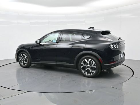 Used 2025 Ford Mustang Mach-E Select image 9