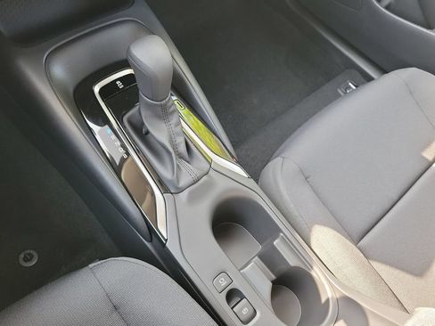 New 2026 Toyota Corolla LE FWD image 18