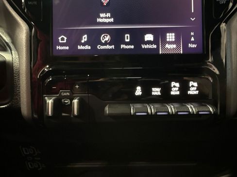 Used 2026 RAM 2500 Big Horn AWD/4WD image 96