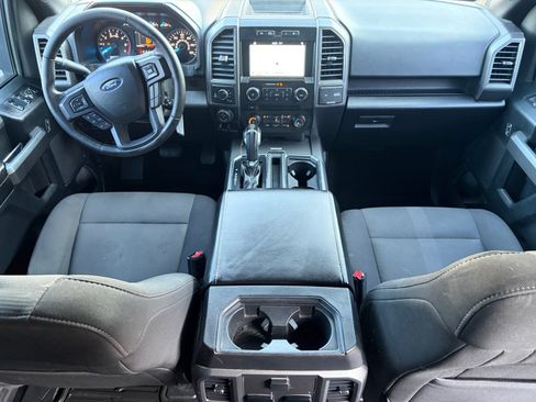 Used 2017 Ford F150 XLT w/ Equipment Group 302A Luxury AWD/4WD image 30