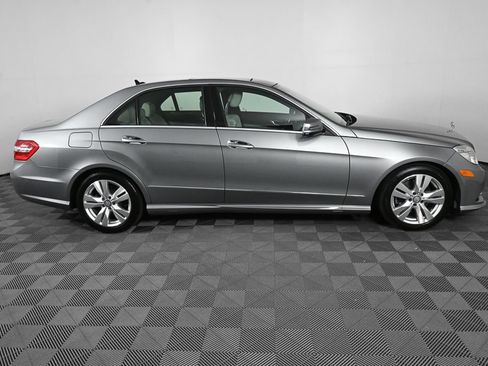 Used 2013 Mercedes-Benz E 350 Sedan image 20