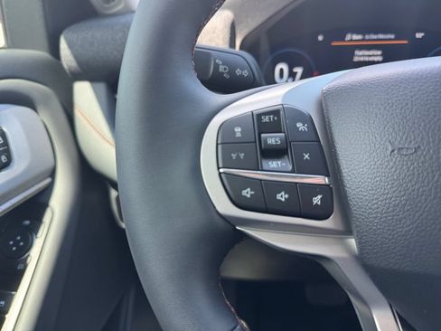 New 2026 Ford Explorer Active w/ Active Comfort Package RWD image 37
