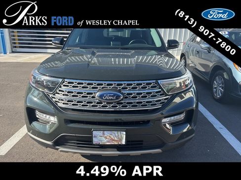 Used 2023 Ford Explorer Limited w/ Limited Technology Package image 1