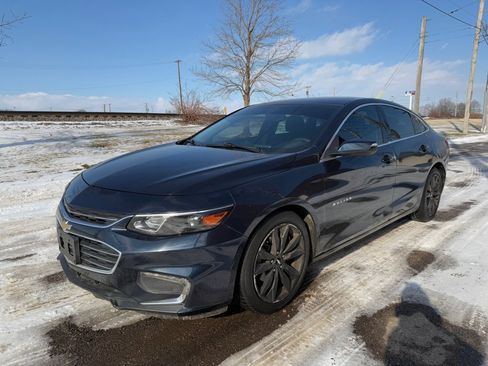Used 2017 Chevrolet Malibu LT image 7