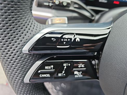 New 2026 Mercedes-Benz GLC 300 image 18