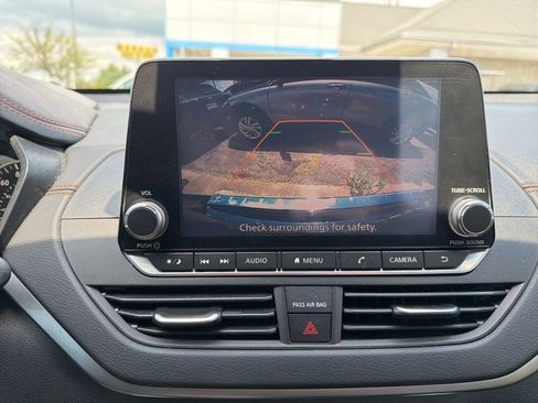 Used 2021 Nissan Altima 2.0 SR FWD image 8