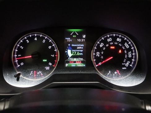 Used 2021 Toyota RAV4 XLE FWD image 38