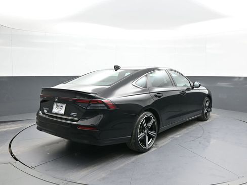 Certified 2023 Honda Accord Sport image 6