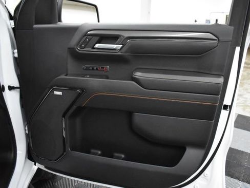 Used 2024 GMC Sierra 1500 AT4 w/ Technology Package image 58