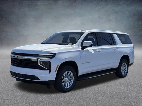 New 2026 Chevrolet Suburban LS image 8