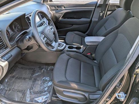 Used 2018 Hyundai Elantra SEL image 16