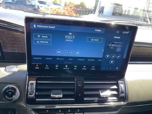 Used 2023 Lincoln Navigator Black Label AWD/4WD image 9