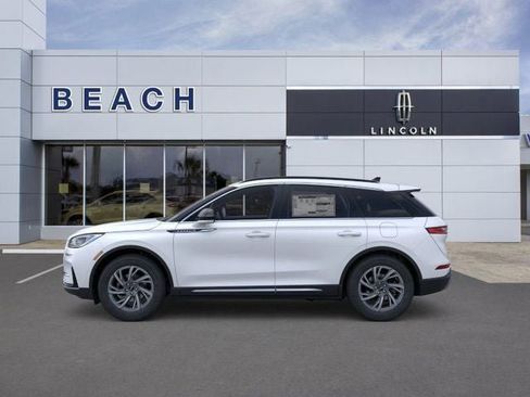 New 2026 Lincoln Corsair Premiere image 4