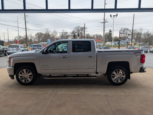 Used 2018 Chevrolet Silverado 1500 High Country image 4