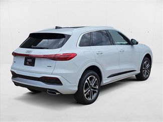New 2025 Audi Q5 Premium Plus w/ Premium Plus video 2