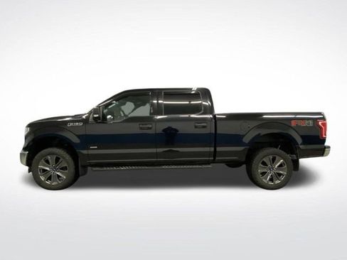 Used 2017 Ford F150 XLT w/ Trailer Tow Package image 10