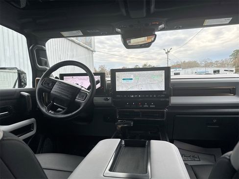 Used 2024 GMC Hummer EV 3X image 30