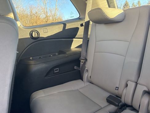 Used 2021 Honda Pilot Special Edition image 45