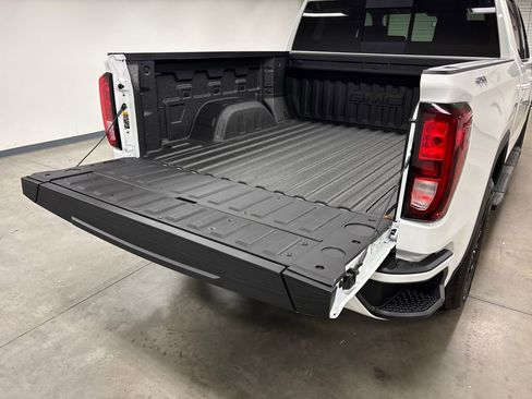 New 2026 GMC Sierra 1500 Elevation w/ Elevation Premium Package image 19