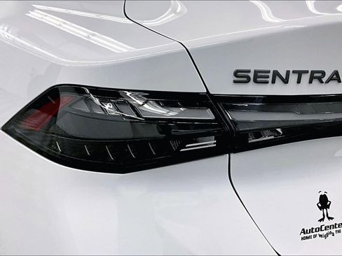New 2026 Nissan Sentra SV w/ SV Convenience Package FWD image 18