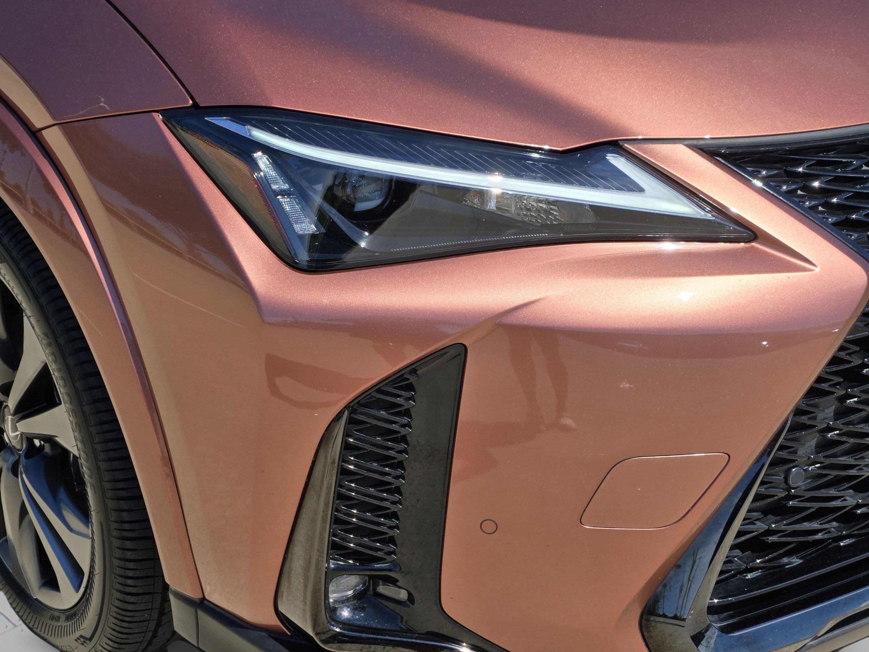 Used 2025 Lexus UX 300h FWD image 35