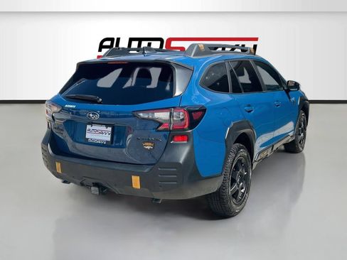 Used 2025 Subaru Outback Wilderness AWD/4WD image 7