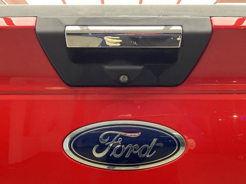 Used 2018 Ford F150 XLT w/ Equipment Group 302A Luxury AWD/4WD image 21
