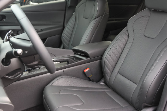 New 2026 Hyundai Elantra N Line FWD image 10