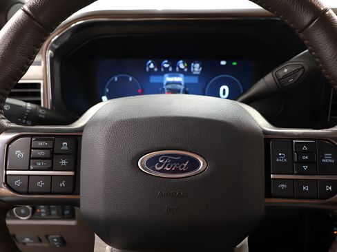Used 2025 Ford F250 King Ranch AWD/4WD image 14