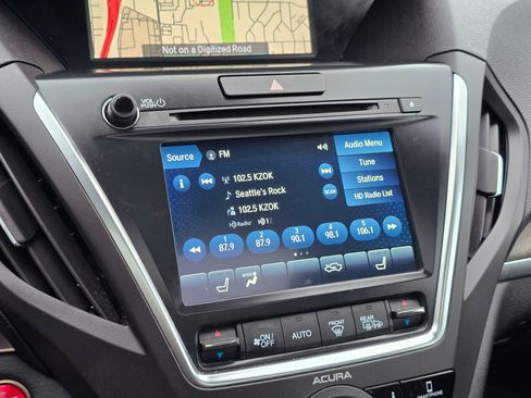 Used 2020 Acura MDX FWD w/ Technology Package image 32