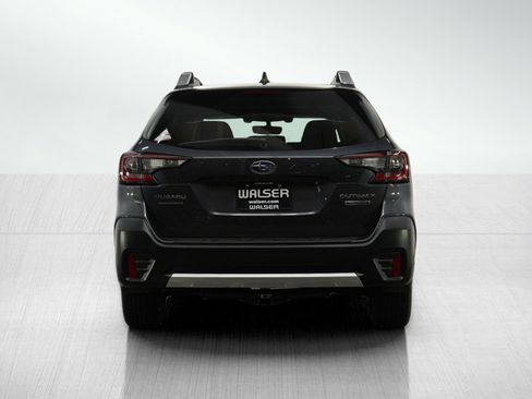 Used 2020 Subaru Outback Touring w/ Popular Package #2 image 4