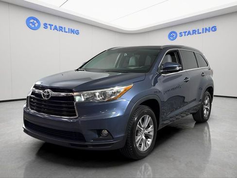 Used 2015 Toyota Highlander XLE image 16