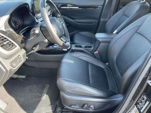 Used 2023 Kia Seltos EX image 12