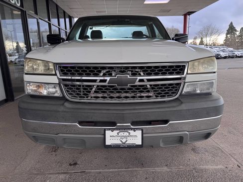 Used 2005 Chevrolet Silverado 2500 W/T image 7