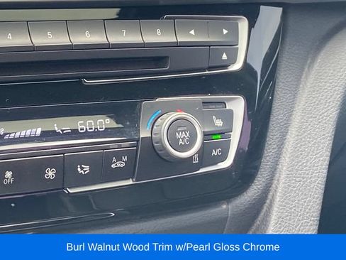 Used 2017 BMW 330i xDrive Sedan AWD/4WD image 12