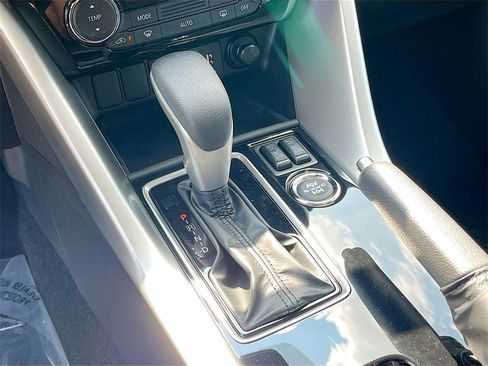 New 2025 Mitsubishi Eclipse Cross LE image 16