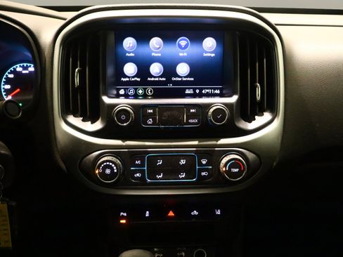 Used 2022 Chevrolet Colorado LT w/ Fleet Safety Package image 21